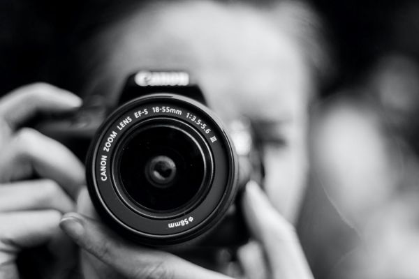 5 Tips for Beautiful Kit Lens Portrait Photography