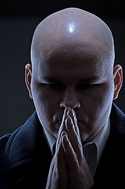 12 Tips for Self-Portrait Photography (+ Examples)