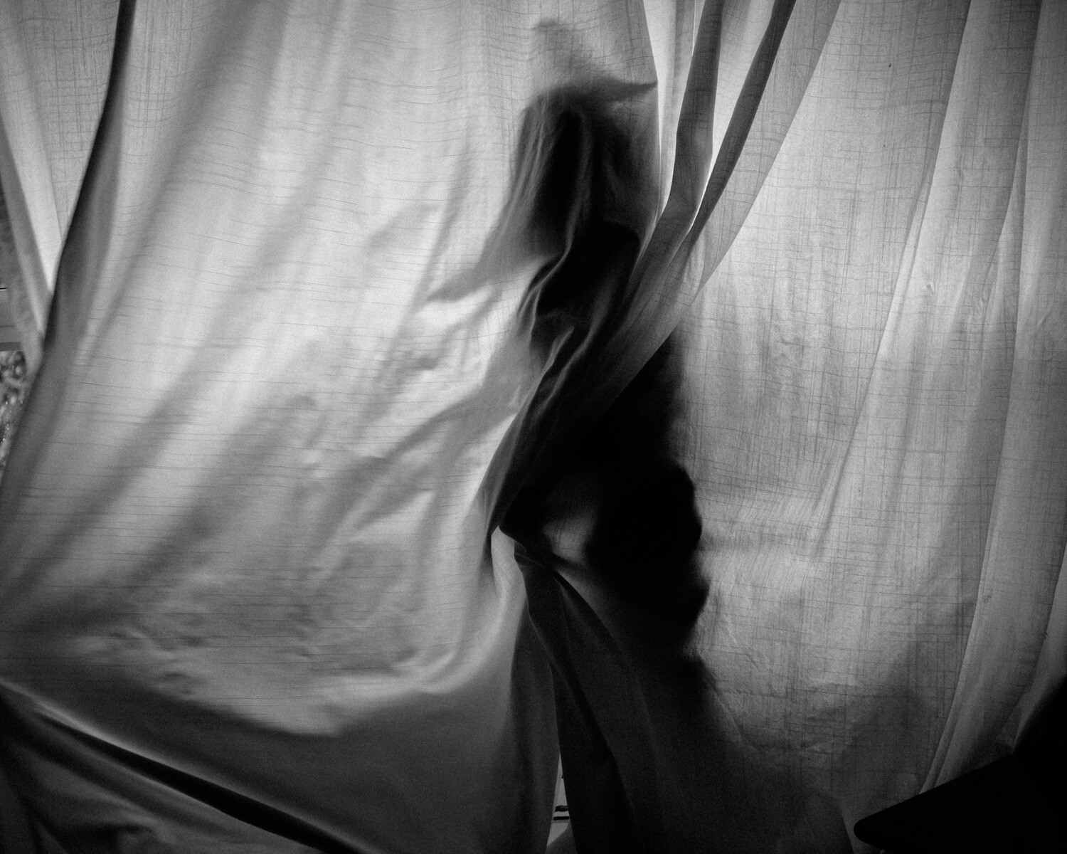 » Eye 4 Photography Window-light portrait photography