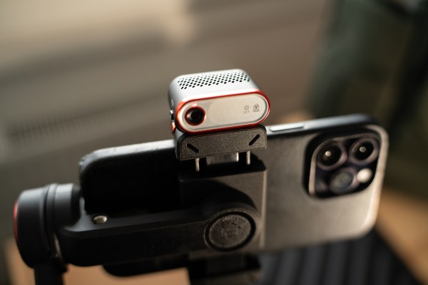 » Eye 4 Photography Add Motion! The Hohem iSteady M7 Gimbal can help!