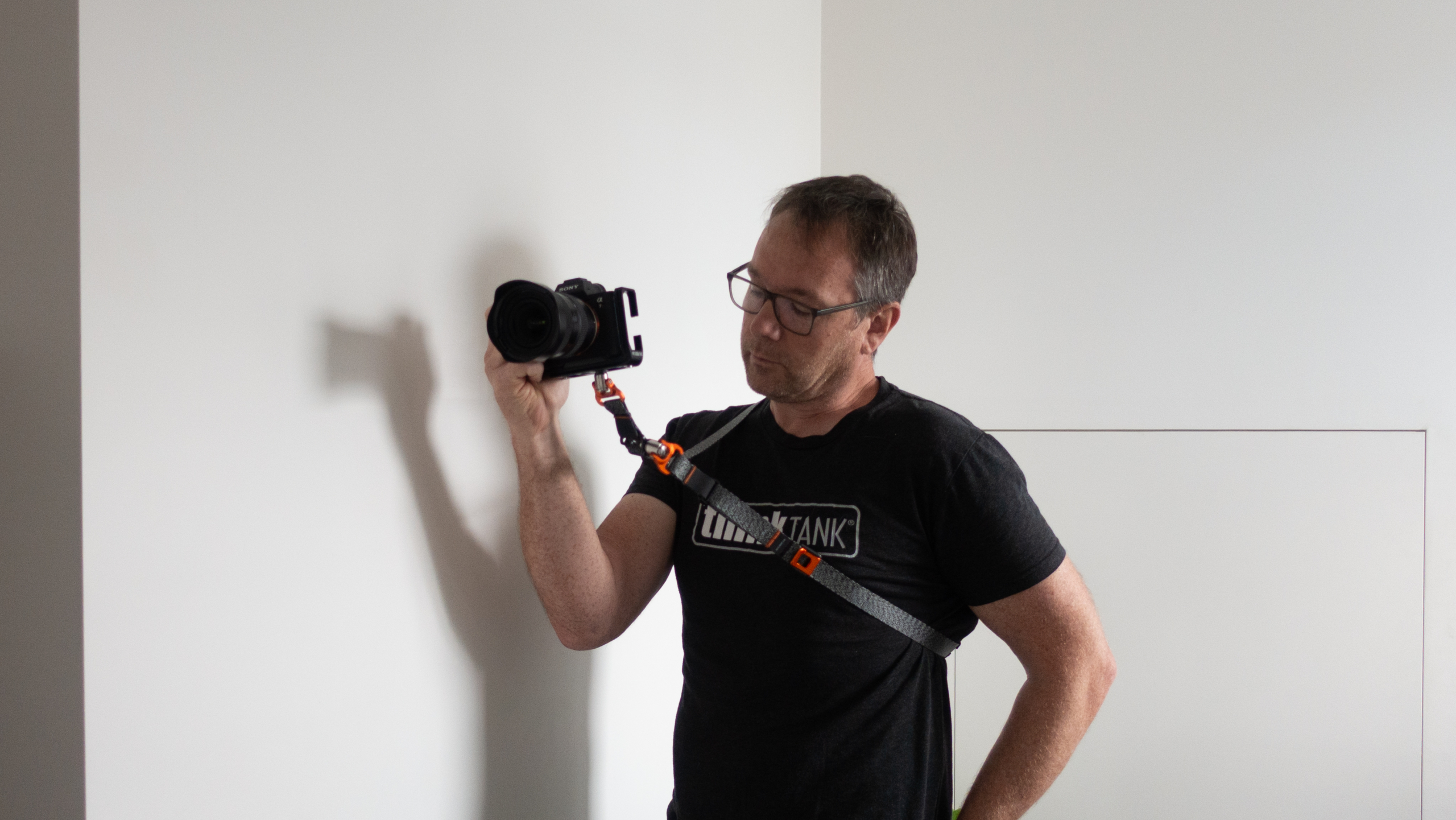 » Eye 4 Photography 3 Legged Thing Unveils Axis Strap System on Kickstarter