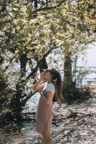 » Eye 4 Photography woman in the bright sun