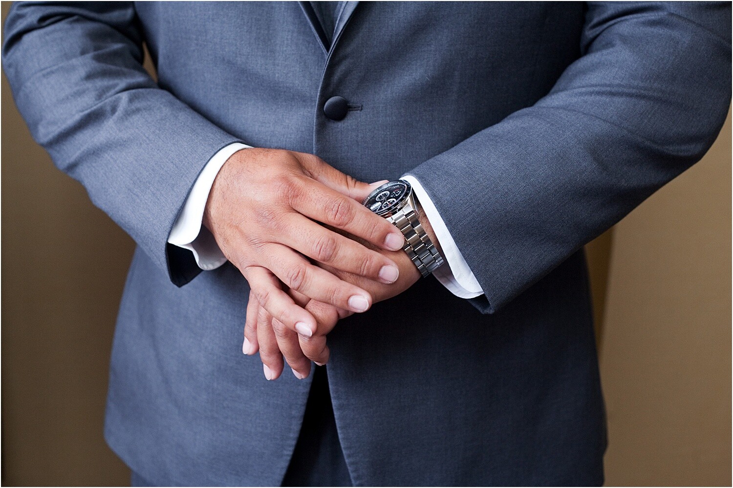 » Eye 4 Photography How to Pose Grooms and Groomsmen Effectively
