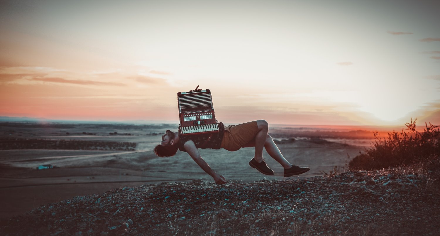 » Eye 4 Photography Levitation photography tips
