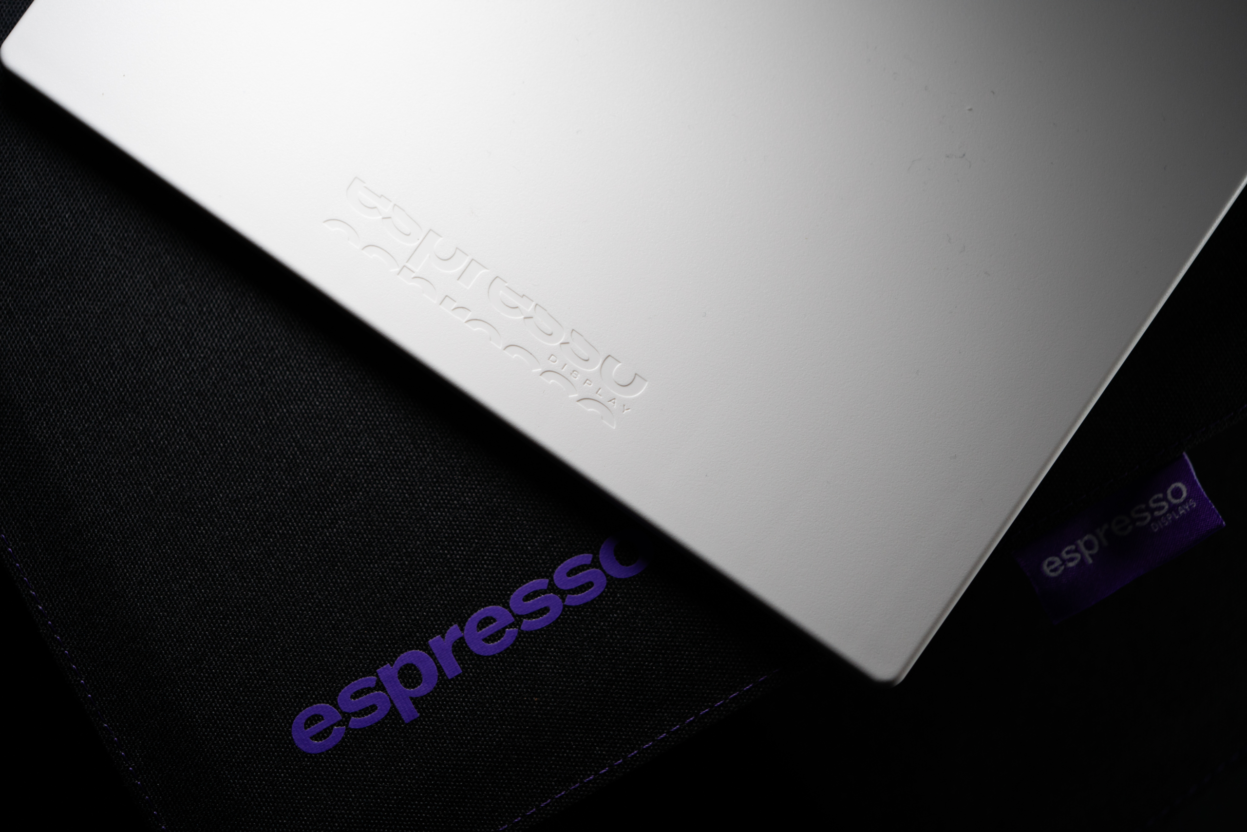 » Eye 4 Photography Espresso Lite 15 Review: The Perfect Portable Second Screen for Photography*